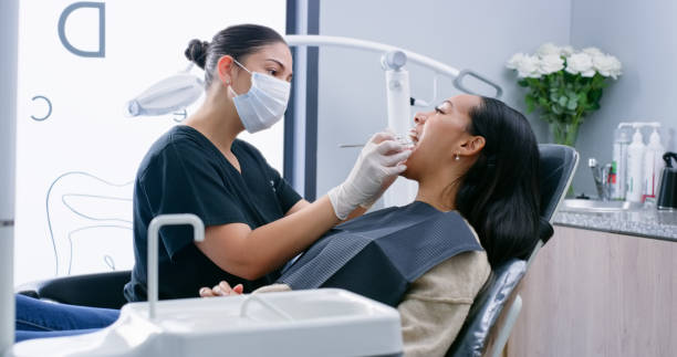 Best Tooth Extraction  in Chickasaw, AL